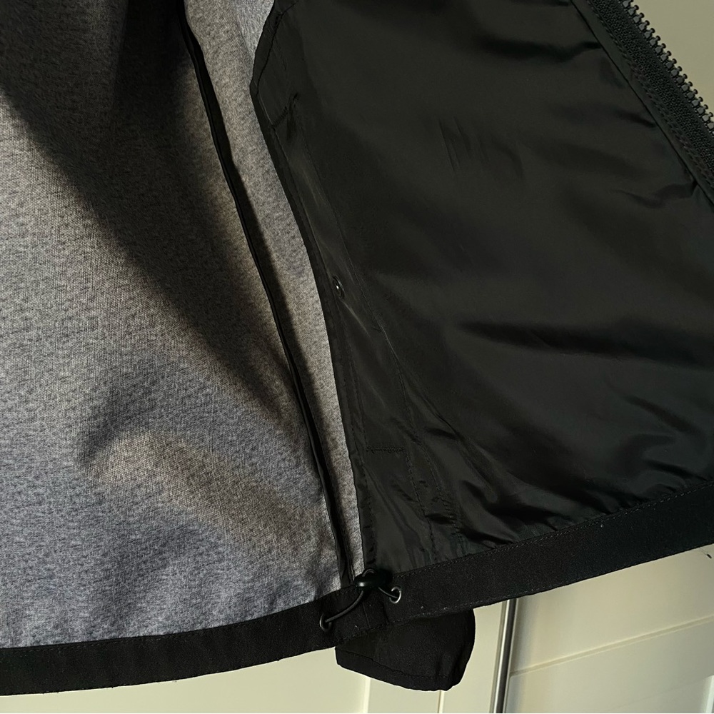 NWOT Jack and Jones original spring zip up jacket with hood (M) - Picture 5 of 6